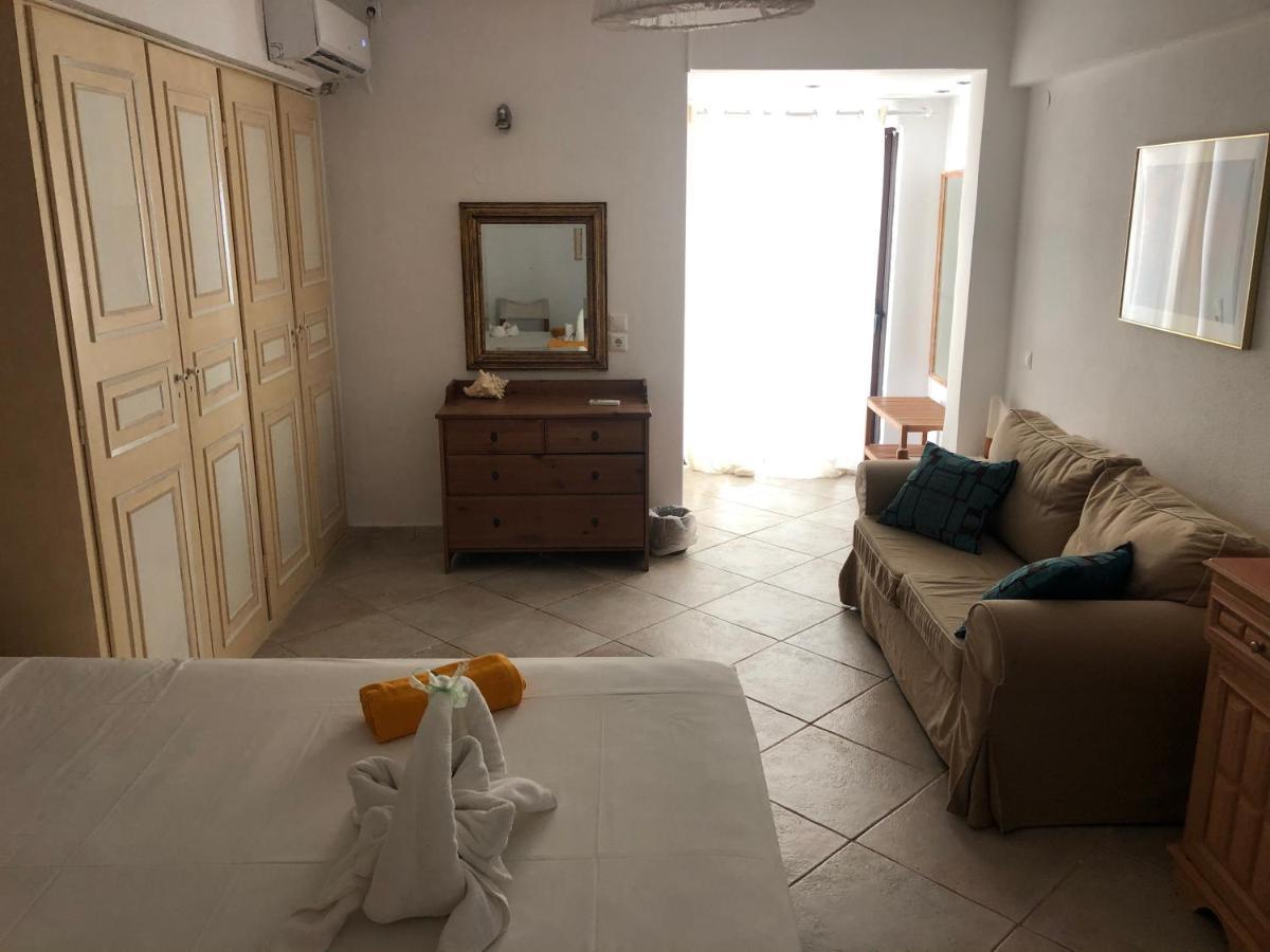 Villaparadiso Beach Front Villa Makris Gialos Argostoli  Eksteriør bilde